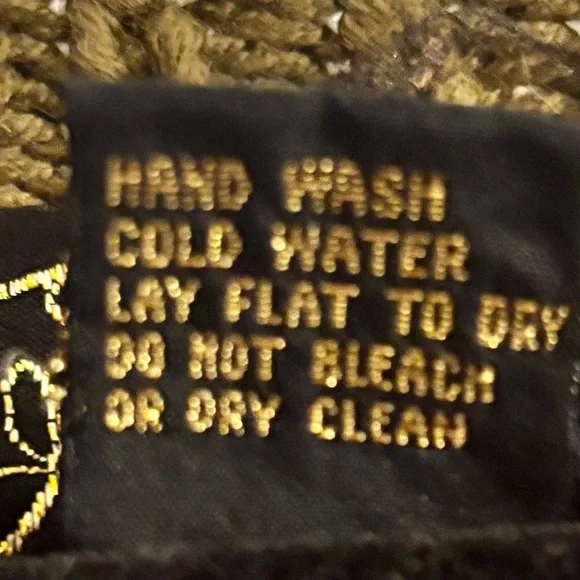 Colorful Women's Crew Neck Sweater - Picture 6 of 16